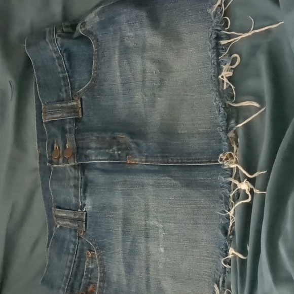 Abercrombie & Fitch Dresses & Skirts - Abercrombie and Fitch denim vintage Y2K distressed mini skirt size 4